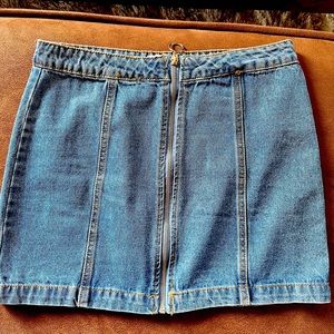 Forever 21 zip-front denim miniskirt.